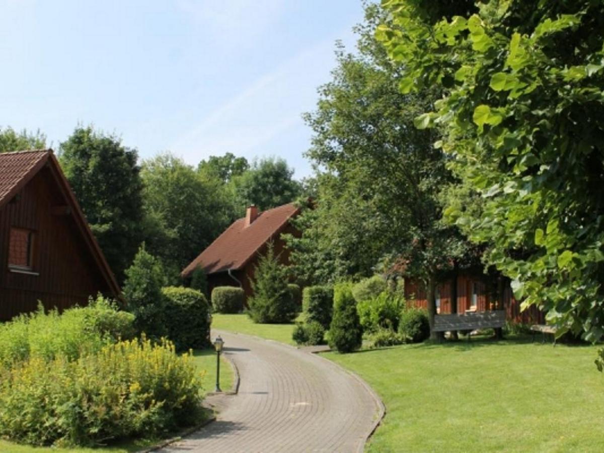 Spacious Apartment In The Green Bruchttal Bredenborn Bagian luar foto